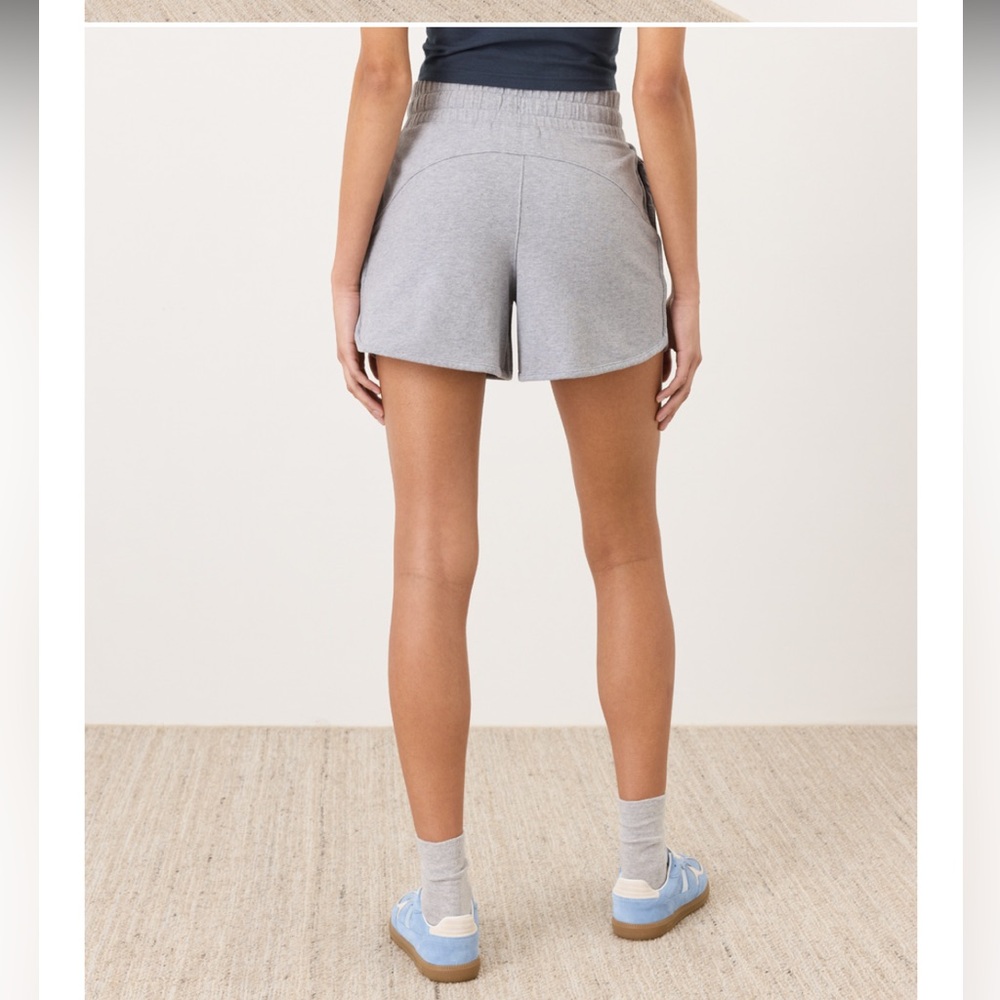 Organic CloudKnit Curved Hem Short
